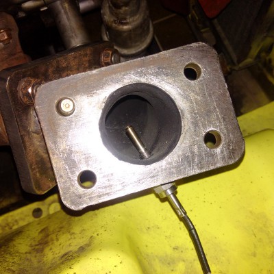 prirobnica T25 .. ja to je bila moja zelja poizkusit mali boost TURBO na stock masinci :) in pa EGT iz enega starega letala instrument letnik 1972 - VDO fluginstrumente, frankfurt am main