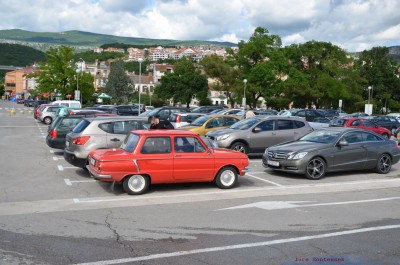 juse03p_176.jpg