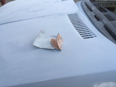Ravne površine s polirko, vogale na roke