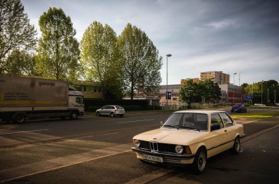 Slika opranega vozila pripravljenega na otvoritveno vožnjo sezone