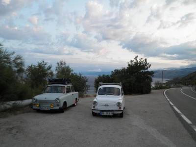 Trabant in fičo.jpg